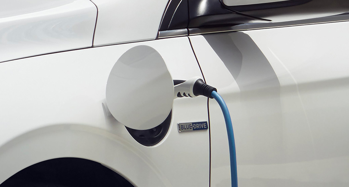 plug-in hyundai car bluedrive